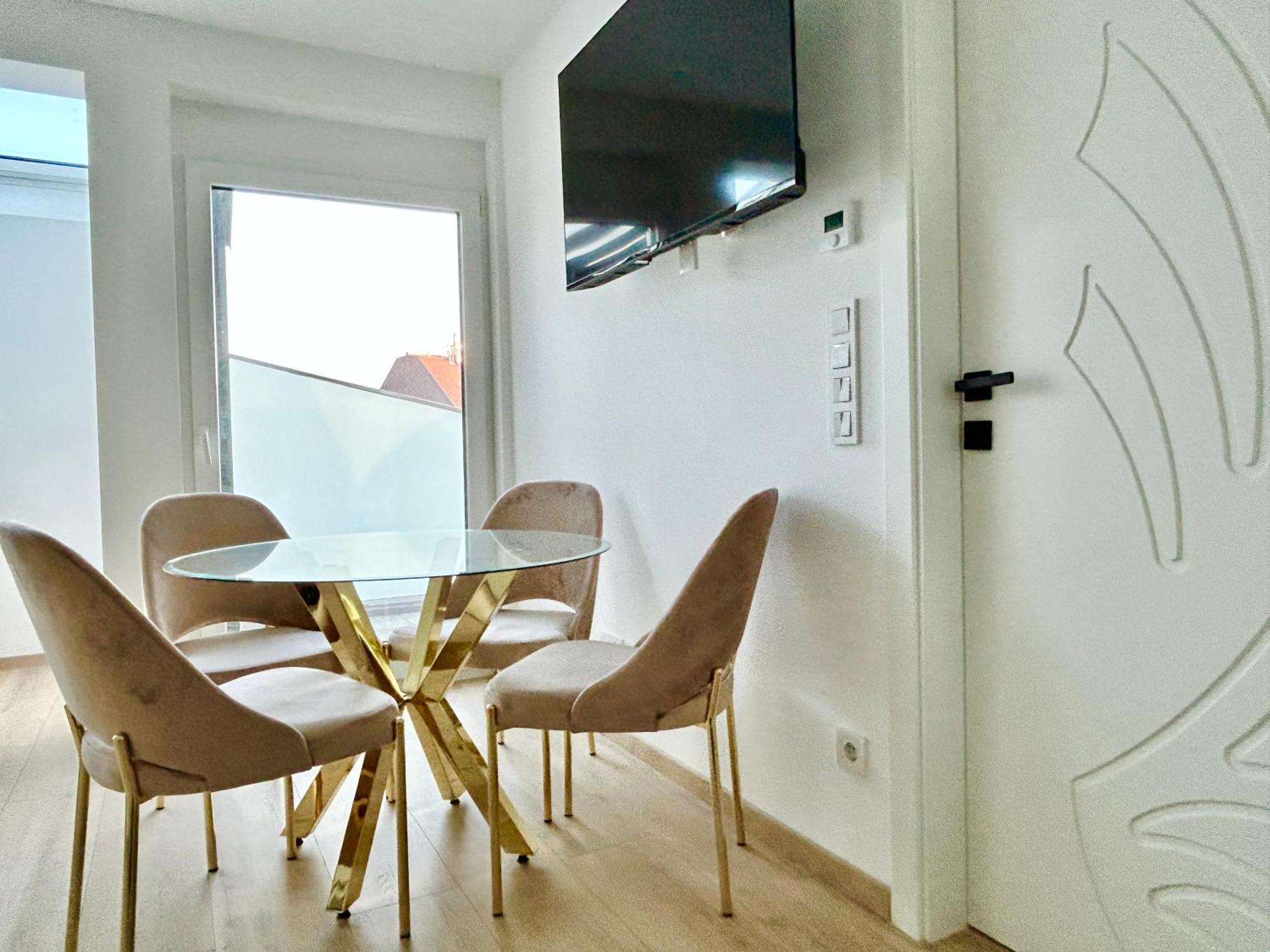 Asp Modern Apartments With Balcony & Free Parking ウィーン エクステリア 写真